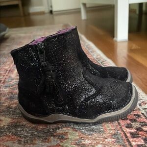 Stride Rite Black Sparkly Boots with Side Zipper